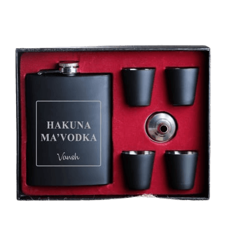 Uniquely Personalized Hip Flask with shot glasses - Gift Lift